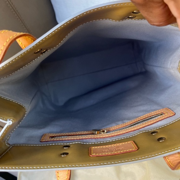 Louis Vuitton Vernis Reade - Picture 7 of 15